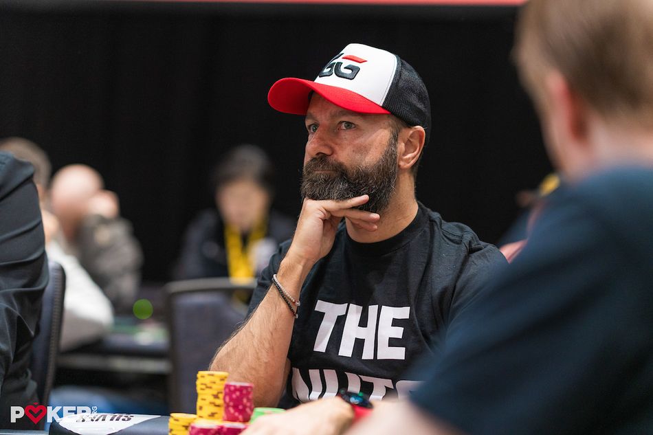 Egy újabb karkötő lehetőség Negreanu számára, 2/11 -én a mixta nagy tétben