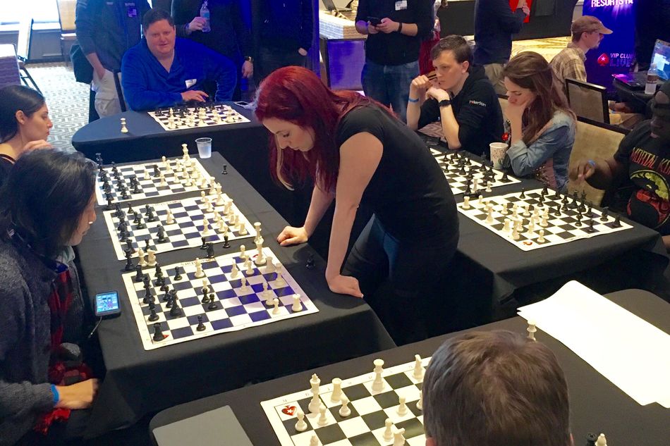 Jennifer Shahade az All in Pokerorg Legends Lounge ellen